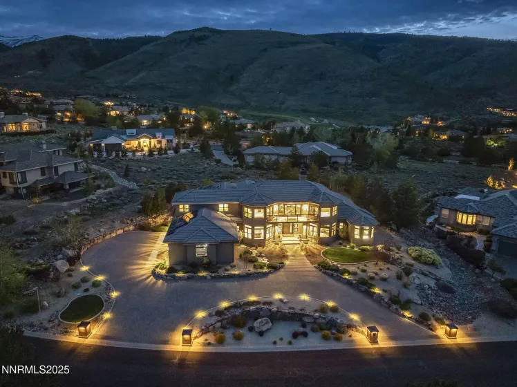 6177 Featherstone, Reno, Nevada 89511, 5 Bedrooms Bedrooms, ,6 BathroomsBathrooms,Residential,Residential,Featherstone,250054932