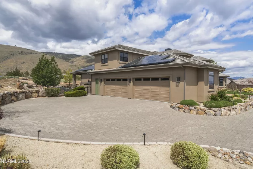 6177 Featherstone, Reno, Nevada 89511, 5 Bedrooms Bedrooms, ,6 BathroomsBathrooms,Residential,Residential,Featherstone,250054932