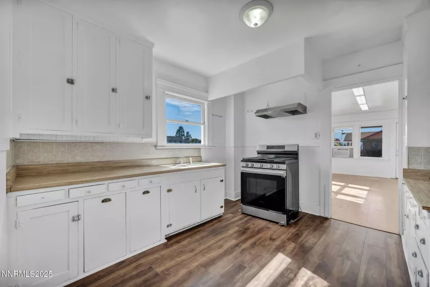 463 Moran, Reno, Nevada 89502, ,Commercial Sale,Residential,Moran,250054928