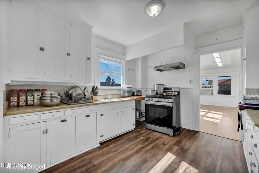 463 Moran, Reno, Nevada 89502, ,Commercial Sale,Residential,Moran,250054928