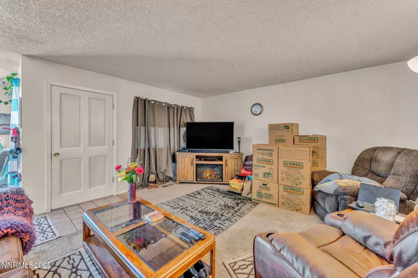 1408 Kimmerling, Gardnerville, Nevada 89460, ,Residential Income,Residential,Kimmerling,250054931