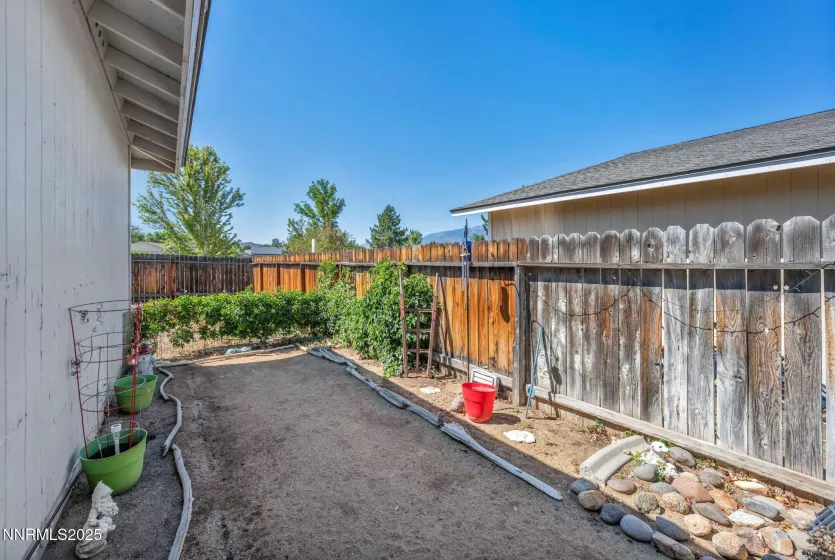 1408 Kimmerling, Gardnerville, Nevada 89460, ,Residential Income,Residential,Kimmerling,250054931