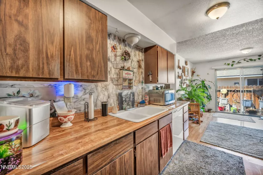 1408 Kimmerling, Gardnerville, Nevada 89460, ,Residential Income,Residential,Kimmerling,250054931