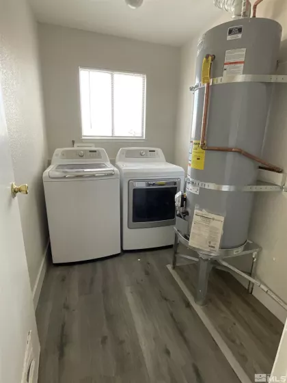 1090 Barstow, Reno, Nevada 89512, 3 Bedrooms Bedrooms, ,2 BathroomsBathrooms,Residential Lease,Manufactured,Barstow,250054935