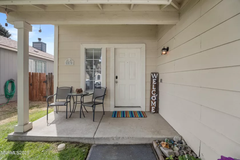 2578 Blossom View, Carson City, Nevada 89701, 3 Bedrooms Bedrooms, ,3 BathroomsBathrooms,Residential,Residential,Blossom View,250054971