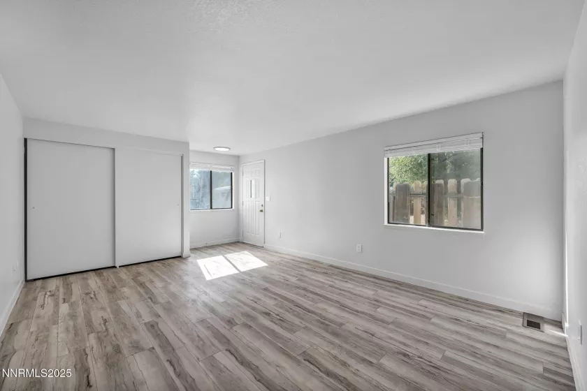 737 16th, Sparks, Nevada 89431, ,Residential Income,Residential,16th,250054980