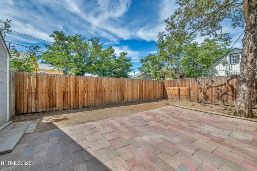 737 16th, Sparks, Nevada 89431, ,Residential Income,Residential,16th,250054980