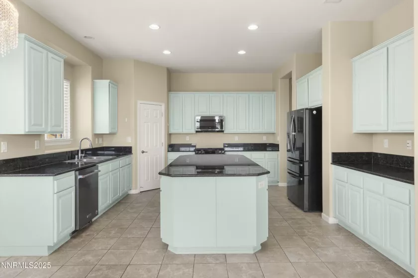 1838 Kinglet, Sparks, Nevada 89441, 3 Bedrooms Bedrooms, ,3 BathroomsBathrooms,Residential,Residential,Kinglet,250055000