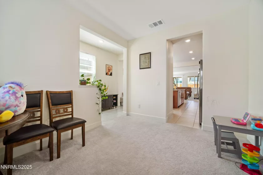6339 Bucking Horse, Sparks, Nevada 89436, 3 Bedrooms Bedrooms, ,2 BathroomsBathrooms,Residential,Residential,Bucking Horse,250055001