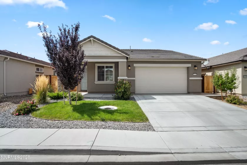 6339 Bucking Horse, Sparks, Nevada 89436, 3 Bedrooms Bedrooms, ,2 BathroomsBathrooms,Residential,Residential,Bucking Horse,250055001