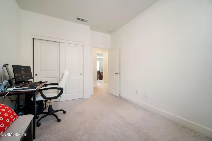 6339 Bucking Horse, Sparks, Nevada 89436, 3 Bedrooms Bedrooms, ,2 BathroomsBathrooms,Residential,Residential,Bucking Horse,250055001