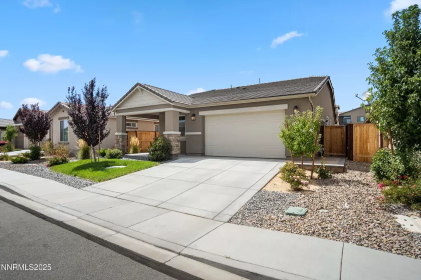 6339 Bucking Horse, Sparks, Nevada 89436, 3 Bedrooms Bedrooms, ,2 BathroomsBathrooms,Residential,Residential,Bucking Horse,250055001