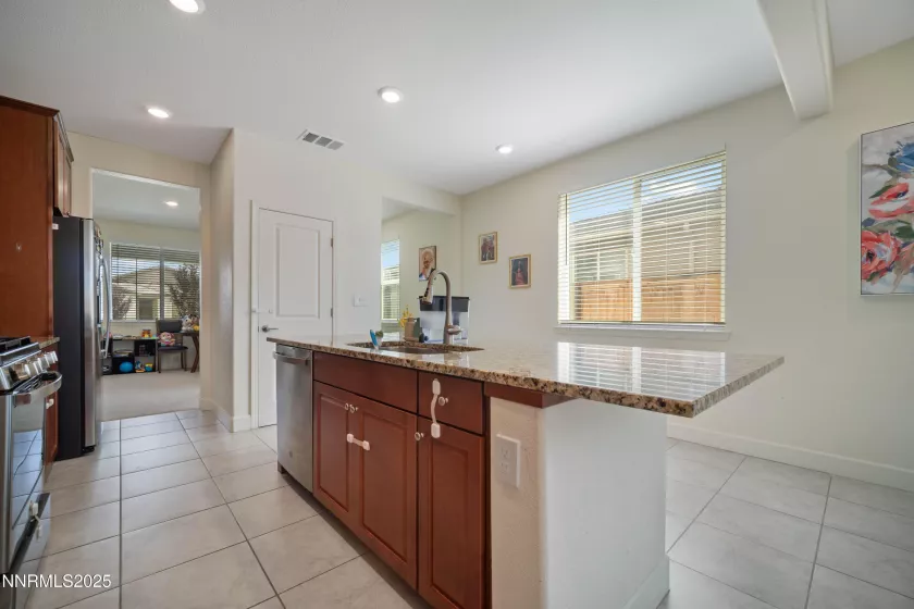 6339 Bucking Horse, Sparks, Nevada 89436, 3 Bedrooms Bedrooms, ,2 BathroomsBathrooms,Residential,Residential,Bucking Horse,250055001