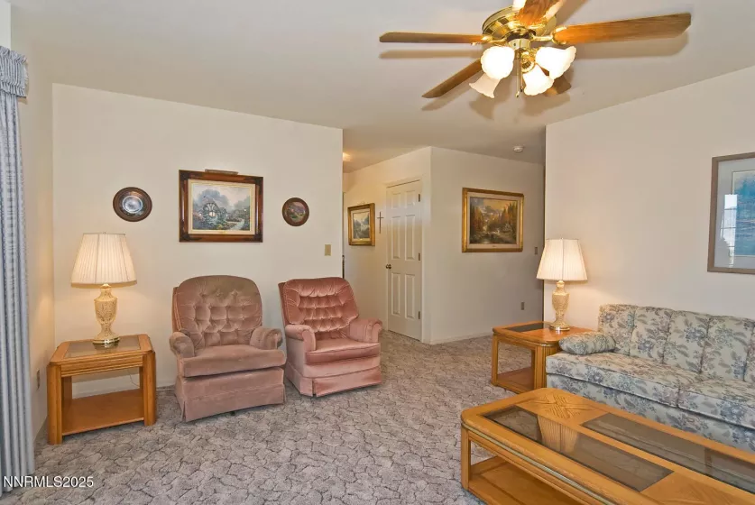 2751 Goodnight, Minden, Nevada 89423, 3 Bedrooms Bedrooms, ,2 BathroomsBathrooms,Residential,Residential,Goodnight,250055002