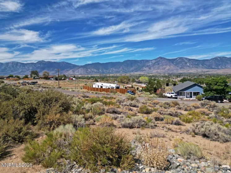 2751 Goodnight, Minden, Nevada 89423, 3 Bedrooms Bedrooms, ,2 BathroomsBathrooms,Residential,Residential,Goodnight,250055002