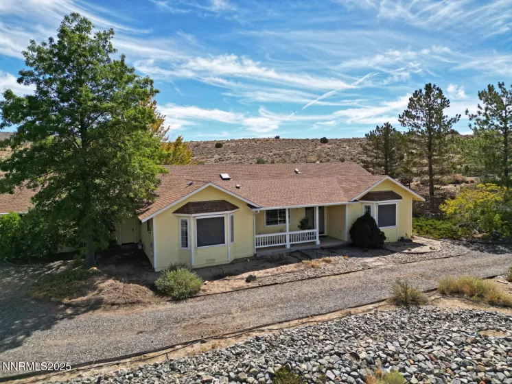 2751 Goodnight, Minden, Nevada 89423, 3 Bedrooms Bedrooms, ,2 BathroomsBathrooms,Residential,Residential,Goodnight,250055002