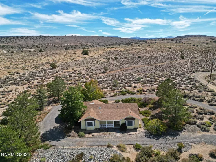 2751 Goodnight, Minden, Nevada 89423, 3 Bedrooms Bedrooms, ,2 BathroomsBathrooms,Residential,Residential,Goodnight,250055002