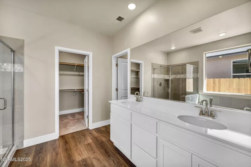 1327 Nebula, Carson City, Nevada 89705, 4 Bedrooms Bedrooms, ,3 BathroomsBathrooms,Residential,Residential,Nebula,250055003