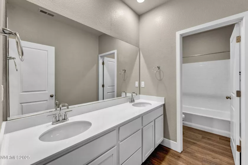 1327 Nebula, Carson City, Nevada 89705, 4 Bedrooms Bedrooms, ,3 BathroomsBathrooms,Residential,Residential,Nebula,250055003