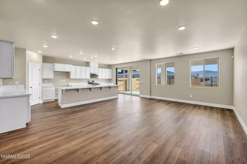 1327 Nebula, Carson City, Nevada 89705, 4 Bedrooms Bedrooms, ,3 BathroomsBathrooms,Residential,Residential,Nebula,250055003