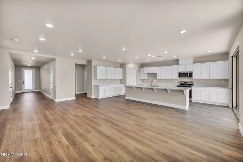 1327 Nebula, Carson City, Nevada 89705, 4 Bedrooms Bedrooms, ,3 BathroomsBathrooms,Residential,Residential,Nebula,250055003