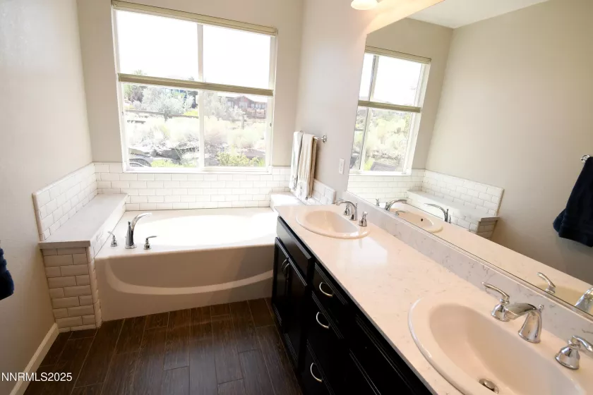 6517 Angels Orchard, Sparks, Nevada 89436, 4 Bedrooms Bedrooms, ,2 BathroomsBathrooms,Residential,Residential,Angels Orchard,250055004