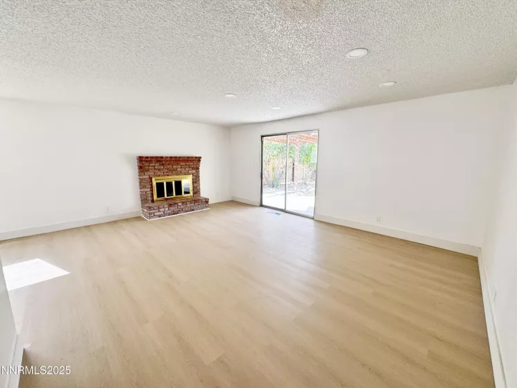 4205 Santa Maria, Reno, Nevada 89502, 3 Bedrooms Bedrooms, ,2 BathroomsBathrooms,Residential,Residential,Santa Maria,250055005