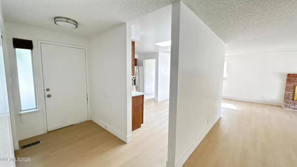 4205 Santa Maria, Reno, Nevada 89502, 3 Bedrooms Bedrooms, ,2 BathroomsBathrooms,Residential,Residential,Santa Maria,250055005