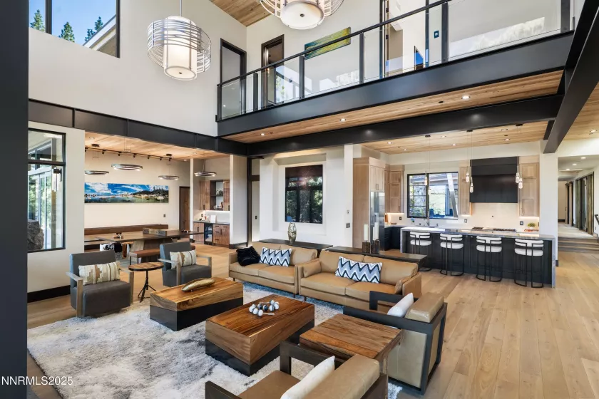 130 James Reed, Truckee, California 96161, 5 Bedrooms Bedrooms, ,6 BathroomsBathrooms,Residential,Residential,James Reed,250055007