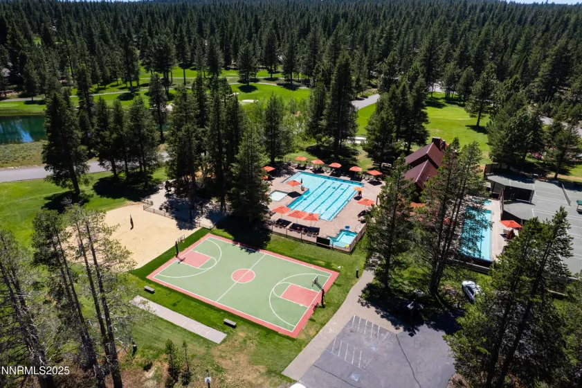 130 James Reed, Truckee, California 96161, 5 Bedrooms Bedrooms, ,6 BathroomsBathrooms,Residential,Residential,James Reed,250055007