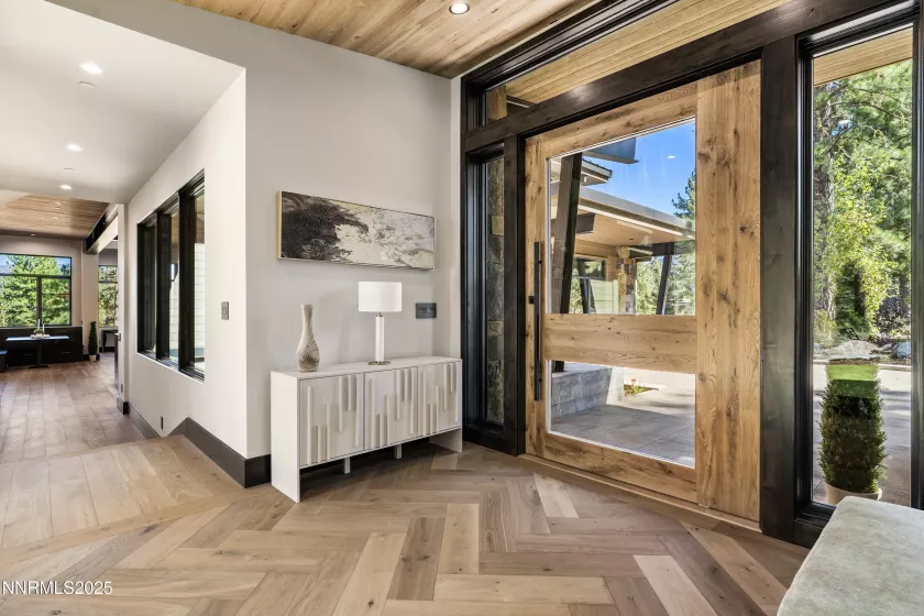 130 James Reed, Truckee, California 96161, 5 Bedrooms Bedrooms, ,6 BathroomsBathrooms,Residential,Residential,James Reed,250055007