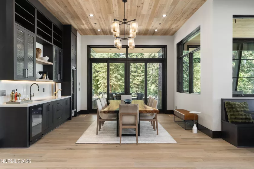 130 James Reed, Truckee, California 96161, 5 Bedrooms Bedrooms, ,6 BathroomsBathrooms,Residential,Residential,James Reed,250055007