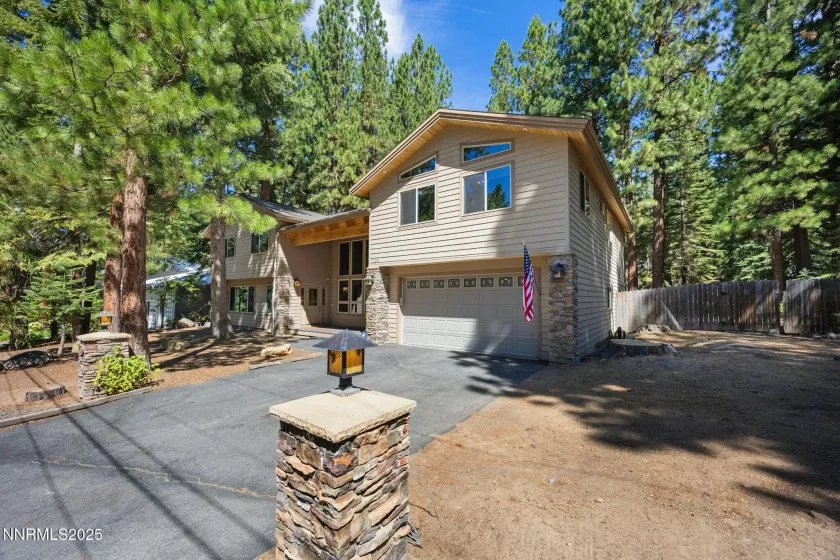 734 Martis Peak, Incline Village, Nevada 89451, 5 Bedrooms Bedrooms, ,4 BathroomsBathrooms,Residential,Residential,Martis Peak,250055010