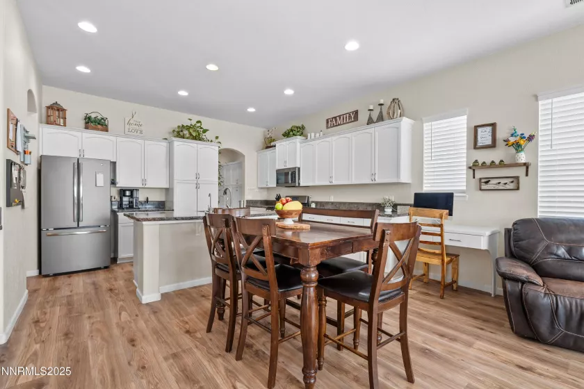 1428 Walker River, Fernley, Nevada 89408, 4 Bedrooms Bedrooms, ,3 BathroomsBathrooms,Residential,Residential,Walker River,250055011
