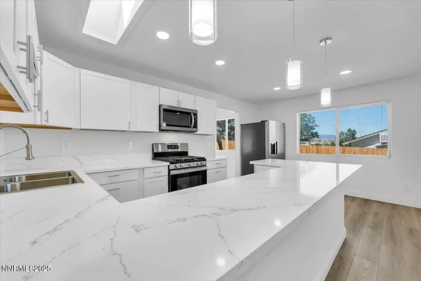 160 Bernoulli, Reno, Nevada 89506, 3 Bedrooms Bedrooms, ,3 BathroomsBathrooms,Residential,Residential,Bernoulli,250055008