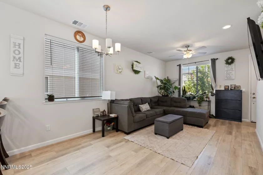 3566 Penn Nat'L, Reno, Nevada 89512, 4 Bedrooms Bedrooms, ,3 BathroomsBathrooms,Residential,Residential,Penn Nat'L,250055054