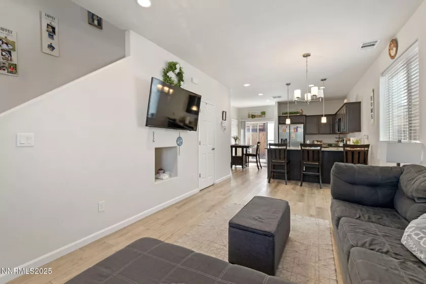 3566 Penn Nat'L, Reno, Nevada 89512, 4 Bedrooms Bedrooms, ,3 BathroomsBathrooms,Residential,Residential,Penn Nat'L,250055054