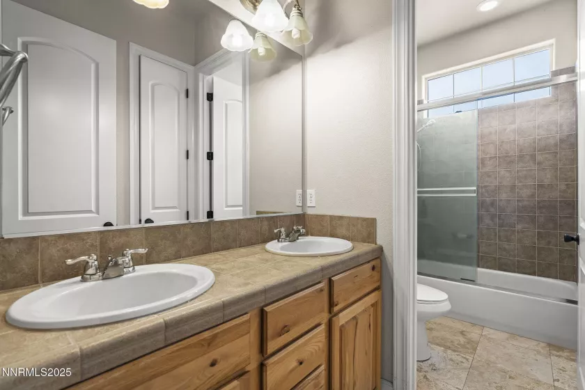 124 Denio, Dayton, Nevada 89403, 4 Bedrooms Bedrooms, ,4 BathroomsBathrooms,Residential,Residential,Denio,250055053
