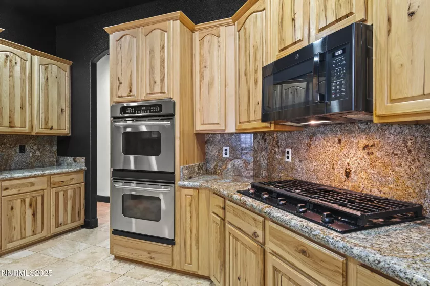 124 Denio, Dayton, Nevada 89403, 4 Bedrooms Bedrooms, ,4 BathroomsBathrooms,Residential,Residential,Denio,250055053
