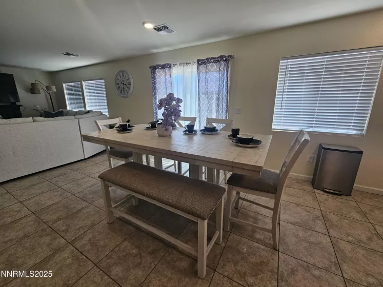632 Coyote Bluff Ct, Reno, Nevada 89506, 3 Bedrooms Bedrooms, ,3 BathroomsBathrooms,Residential,Residential,Coyote Bluff Ct,250055058