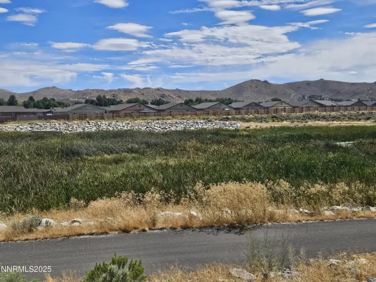632 Coyote Bluff Ct, Reno, Nevada 89506, 3 Bedrooms Bedrooms, ,3 BathroomsBathrooms,Residential,Residential,Coyote Bluff Ct,250055058