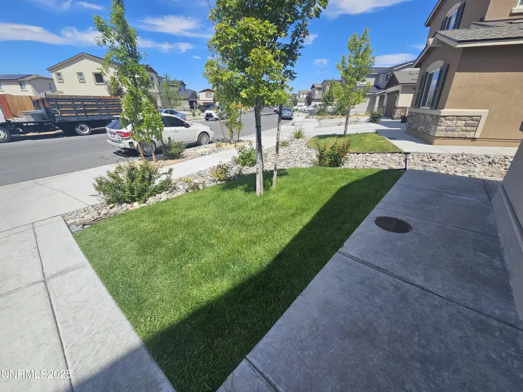 632 Coyote Bluff Ct, Reno, Nevada 89506, 3 Bedrooms Bedrooms, ,3 BathroomsBathrooms,Residential,Residential,Coyote Bluff Ct,250055058