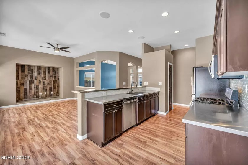 1530 Riverpark, Dayton, Nevada 89403, 3 Bedrooms Bedrooms, ,2 BathroomsBathrooms,Residential,Residential,Riverpark,250055062