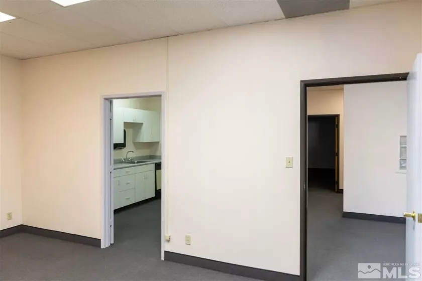 1300 Curry, Carson City, Nevada 89703, ,Commercial Lease,Manufactured,Curry,250055065