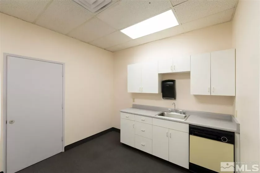 1300 Curry, Carson City, Nevada 89703, ,Commercial Lease,Manufactured,Curry,250055065