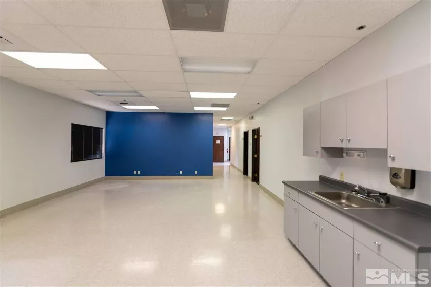 1350 Curry, Carson City, Nevada 89703, ,Commercial Lease,Manufactured,Curry,250055066