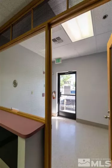 1350 Curry, Carson City, Nevada 89703, ,Commercial Lease,Manufactured,Curry,250055066