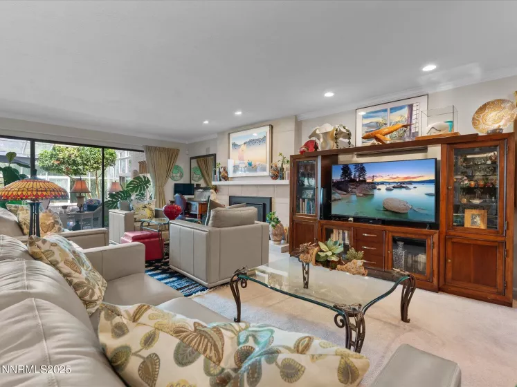 4833 Lakeridge, Reno, Nevada 89509, 2 Bedrooms Bedrooms, ,3 BathroomsBathrooms,Residential,Residential,Lakeridge,250055036