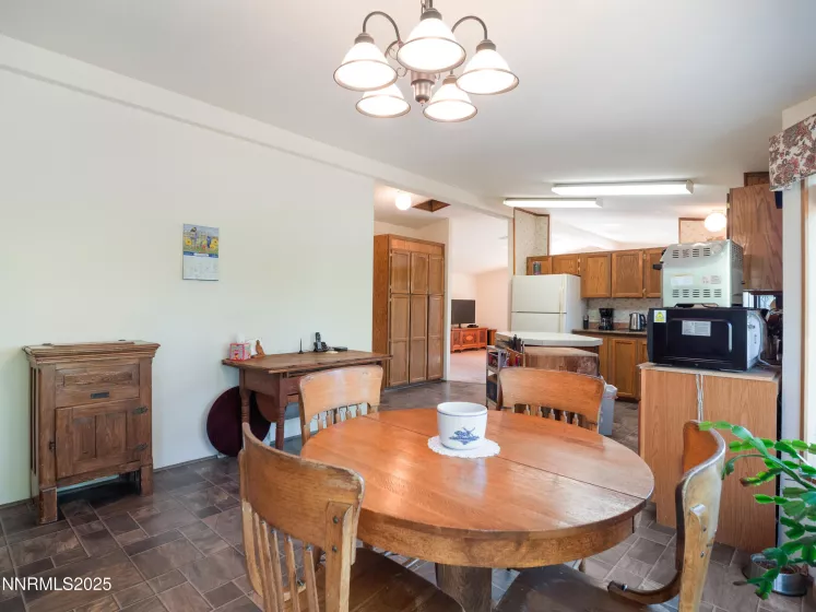 3670 Pine Nut, Topaz Ranch Estates, Nevada 89444, 2 Bedrooms Bedrooms, ,2 BathroomsBathrooms,Residential,Residential,Pine Nut,250055069