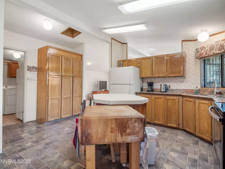 3670 Pine Nut, Topaz Ranch Estates, Nevada 89444, 2 Bedrooms Bedrooms, ,2 BathroomsBathrooms,Residential,Residential,Pine Nut,250055069